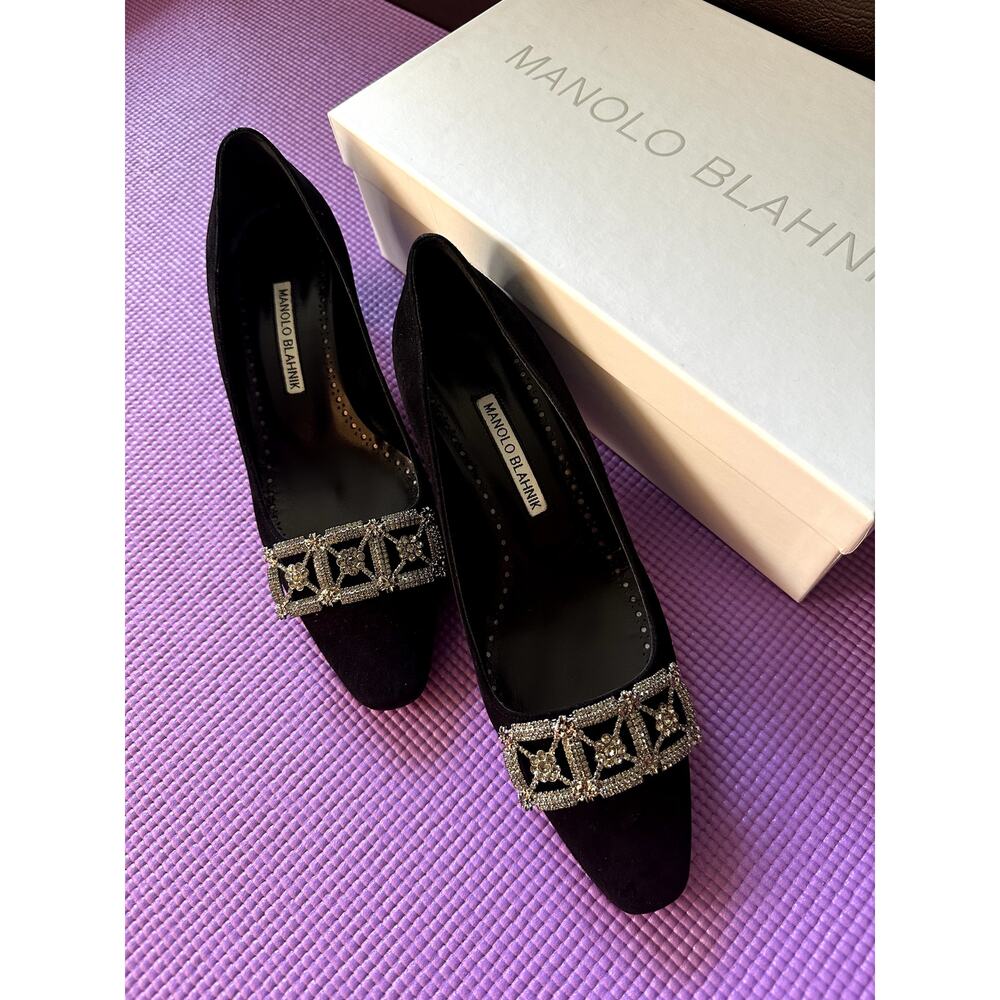 New $1315 Manolo Blahnik Black Silk Crystal Ornament Pumps Size 36.5